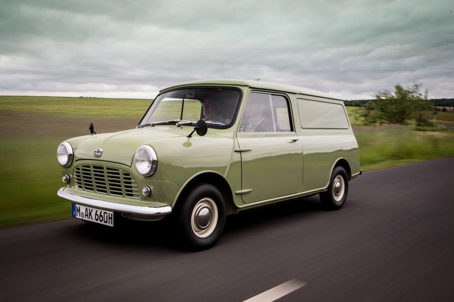  Austin Mini Van (ADO15) 1960 года  (фото 12 из 30)
